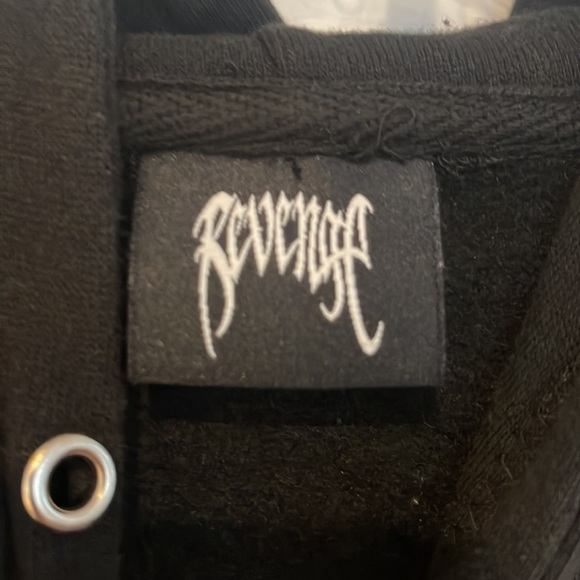 Legends Never Die Hoodie - Picture 7 of 11